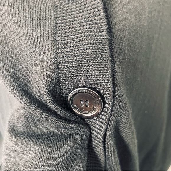 Burberry Button Up Sweater Black Medium - Picture 8 of 10